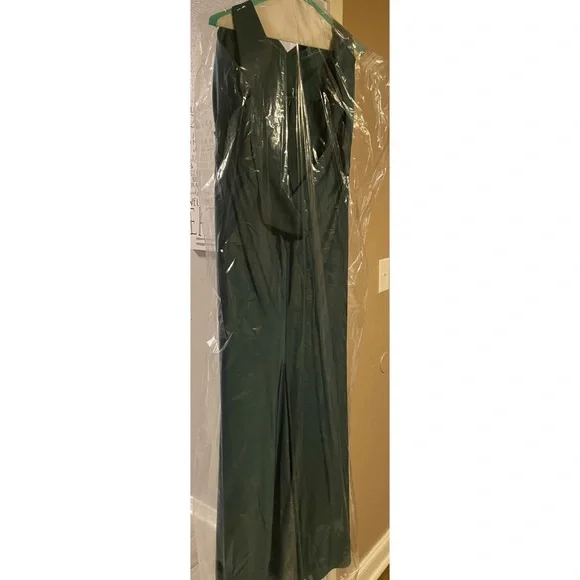 I am selling a bridesmaid dress. I wore the dress 1 time for 4 hours, like new. - Picture 3 of 3